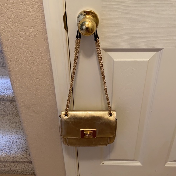 Michael Kors bag - Picture 10 of 16